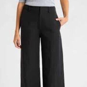 18 - NWT VINCE PLEAT FRONT PULL-ON PANTS - LINEN & RAYON